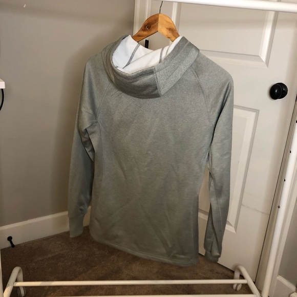 GREY NIKE THERMA FIT HOODIE - Picture 4 of 4